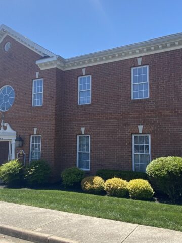 Bill Phillips represented the Buyer for 4118 E Parham Rd